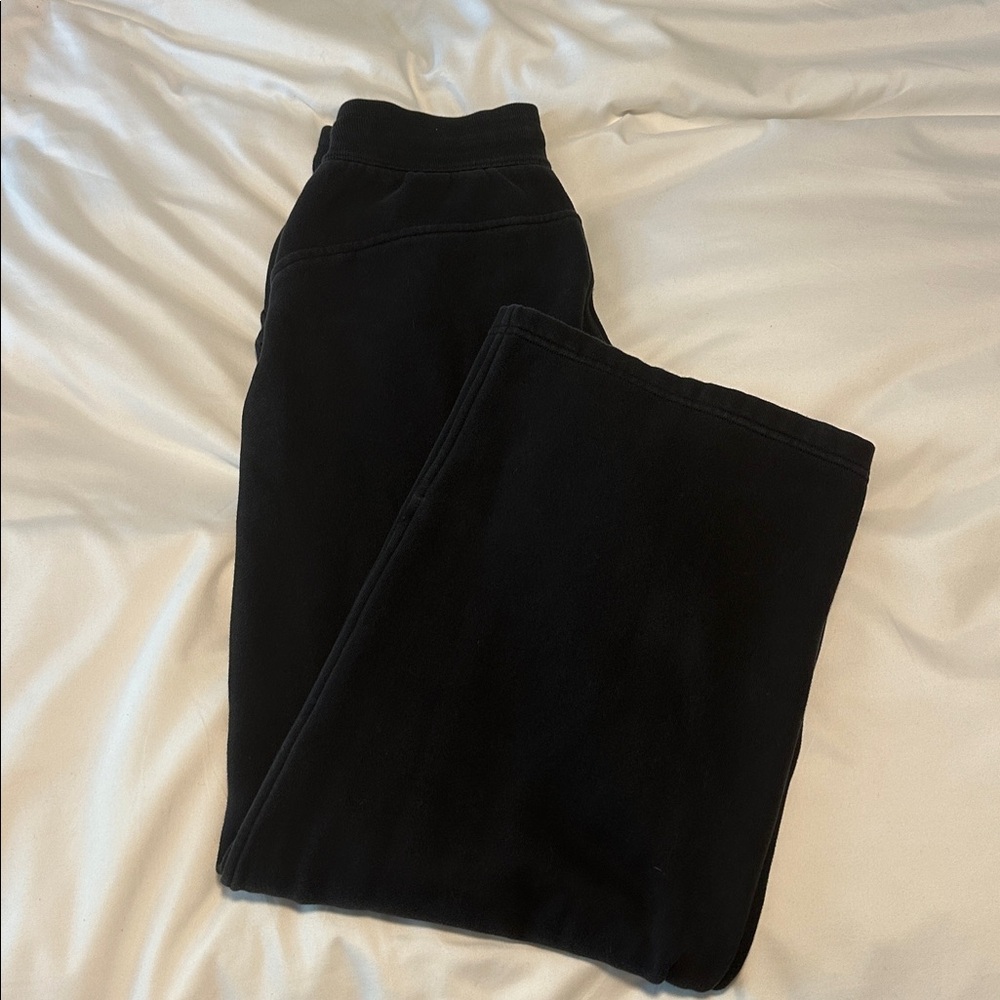 WOMENS LULULEMON PANTS